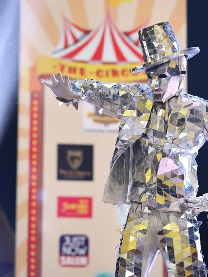 Meet our Mirror Man, the ultimate interactive performer. Covered head to toe in reflective mirrors, he becomes a human disco ball, perfect for greeting guests, livening up the dance floor, and creating amazing photo opportunities.