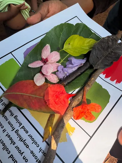 A beautiful collection from one of our nature colour hunts. We encourage children to look closely at the world around them, finding treasures in fallen leaves, petals, and twigs. This simple activity sparks so much curiosity and appreciation for nature's details.