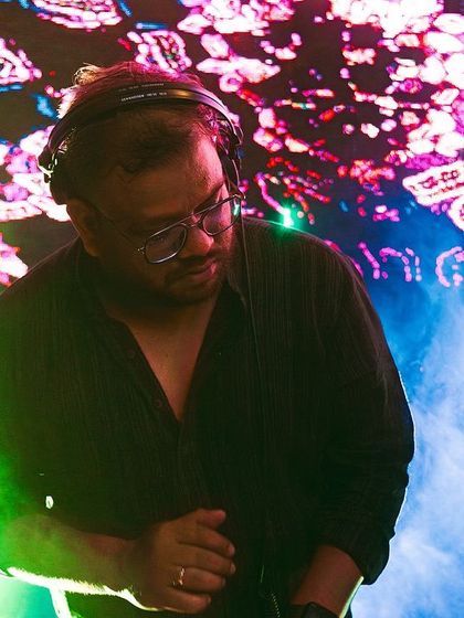 Digvijay Singh Thakur - DJ Services for Events & Parties Shor Bazaar: The Live Experience photo 28