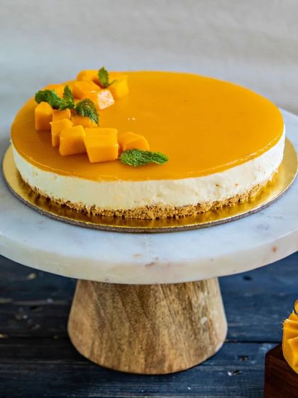 Shikha's Le Gateau - Custom & Celebration Cakes Flavor Showcase: Fruit & Chocolate photo 14