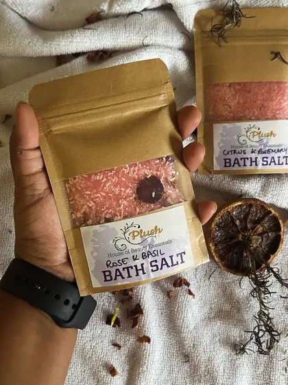 Holding the Rose & Basil bath salt. You can see the beautiful texture of the salt mixed with dried basil and rose petals.