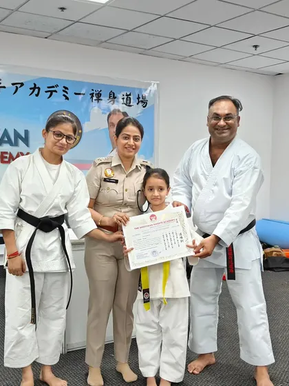 It is always a special occasion when we have esteemed guests to motivate the students. Here, a young student receives her certificate from DCP Tanu Sharma, a wonderful moment that celebrates her hard work and progress.
