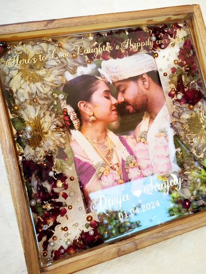 Vinys Galleria - Custom Resin Home Decor Wedding Memories in Wooden Frames photo 45