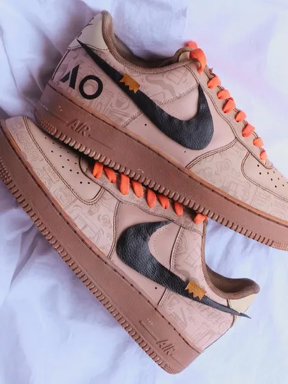 This pair of coffee-dyed Nike Air Force 1s was a special project for an Arweave and ETH Mumbai event. The design is packed with Mumbai-themed doodles, showing how I can create highly detailed, conceptual art on sneakers.