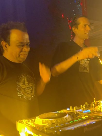 Ivan Nilkon - Live DJ Services IVAN + 1: Collaborations & Community photo 21