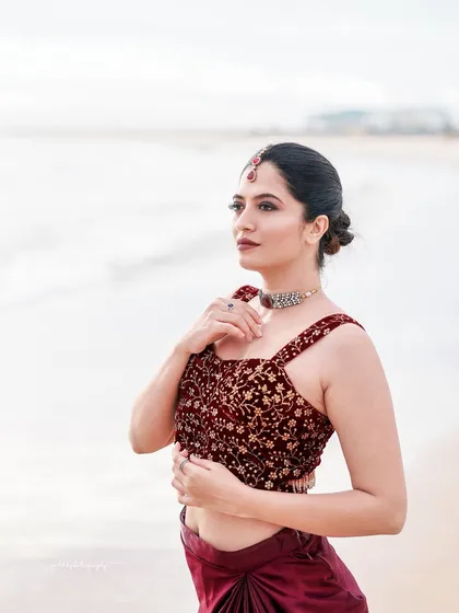 A fashion shoot on the beach for a designer brand. The composition highlights the modern ethnic wear against the natural, minimalist backdrop of the sea and sand. This is a sample of my commercial work for clothing labels looking for a fresh, modern aesthetic.