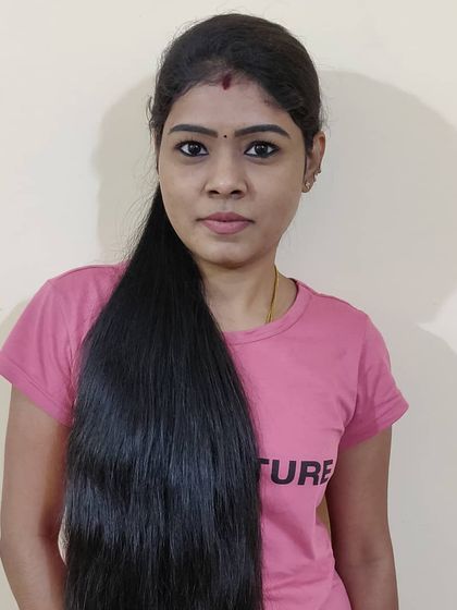 A simple photo of me. I believe in letting my hair breathe and keeping my routine simple and natural.