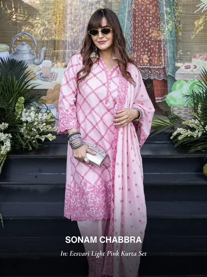 Sonam Chabbra looks incredible in the Eesvari Light Pink Kurta Set. This is another one of our top influencer picks from the Happiness Sale.