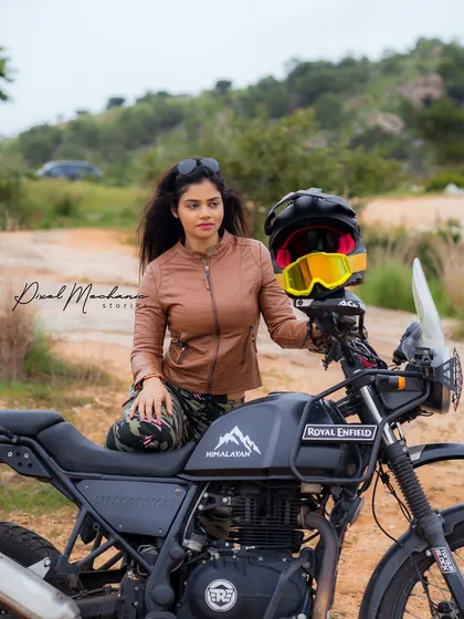 This was for an adventurous lifestyle shoot. We took the Royal Enfield Himalayan out to the trails near Bengaluru to capture a look that was both rugged and glamorous. It shows that a portrait session can be whatever you want it to be, from city streets to off-road tracks.