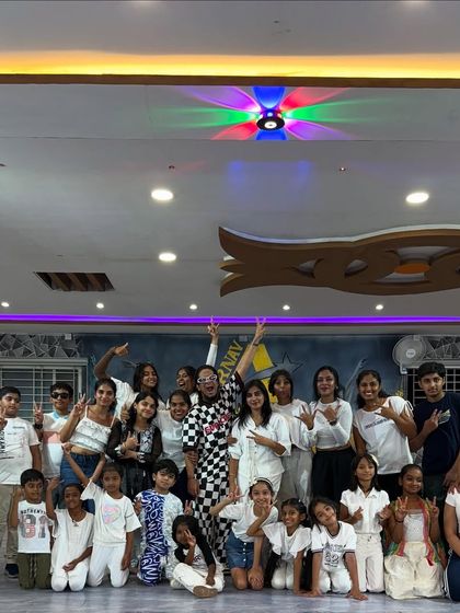 Arnav Amaze - Dance Classes Studio Life & Our Community photo 14