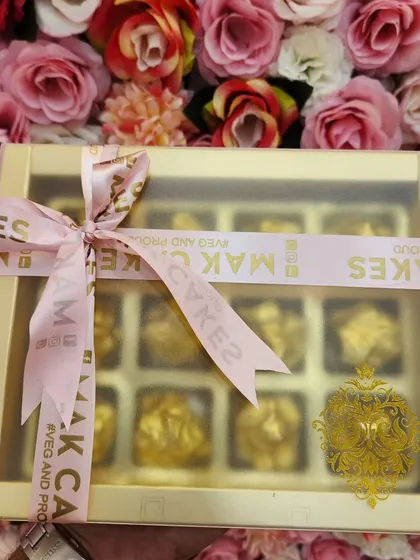 My handmade Almond Rock chocolate boxes are a perfect gift. Each piece is crafted with care, offering a crunchy, delicious treat that looks as good as it tastes.