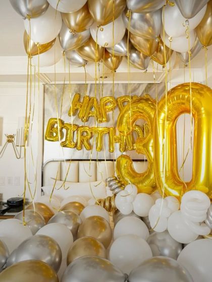 Intimate Birthday Room Setups photo 18