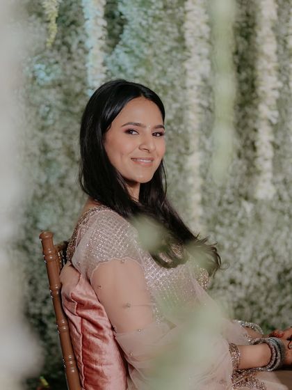 Modern Pastel & Ivory Brides photo 23