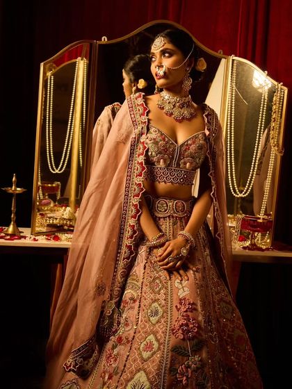 Artful Bridal Hairstyles photo 43