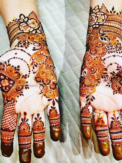 A beautiful Indo-Western design with a mix of floral and geometric patterns. This is a great choice for someone who wants a full look that still feels modern.