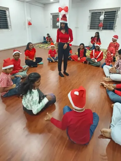 This is our Hum & Strum family! We love celebrating together, whether it's Christmas or a student's progress. When you join our yoga classes, you're not just joining a class, you're becoming part of a warm and supportive community.