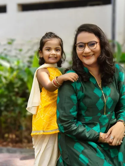 Celebrating the feminine spirit during Navratri. This photo of an aunt ('bhua') and her niece in their festive wear is a beautiful tribute to the 'ghar ki betiyaan' (daughters of the house).