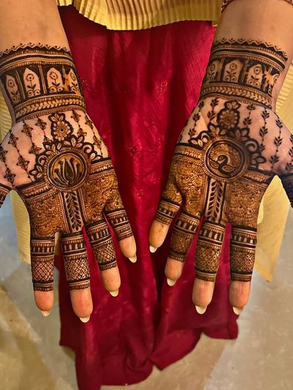 Mohak Mehendi - Professional Mehndi Artistry Designs for Every Celebration photo 6