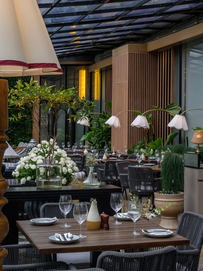 Signature Restaurants & Clubs photo 9