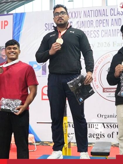 Darwin Horta, our B.Sc. Sports and Exercise Science student, on the podium after winning a bronze medal at the National Classic & Equipped Bench Press Championship.