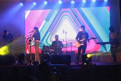 media-item