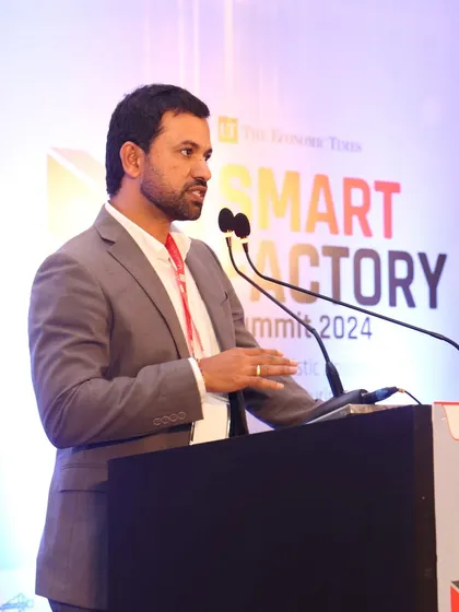Mahesh Shetty presenting at the Economic Times Smart Factory Summit. We share insights on how manufacturers can harness clean energy to boost productivity and reduce operational costs.