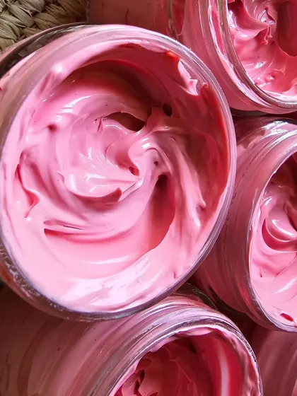 A close up on the whipped peaks of the Rose Calamine face pack. It's as gentle as it looks.