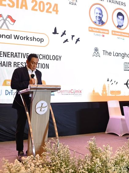 The Chairman of PERDOSKI giving his opening address, praising FUEASIA's efforts in education.