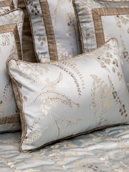 MO Designs - Furnishings and Upholstery Luxury Bedding & Bed Covers photo 3