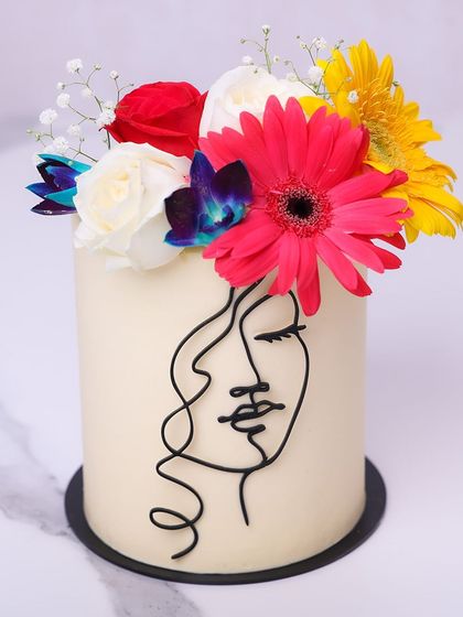 Liliyum Patisserie - Special Occasion Cakes Elegant Floral & Botanical Masterpieces photo 61