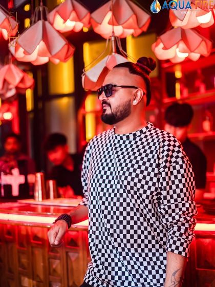 A stylish shot of me by the bar at Fixx Koramangala.