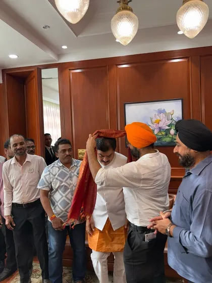 A moment of respect and honour during a VVIP event. It is our privilege to be a part of these significant gatherings, providing service that is both professional and personal.