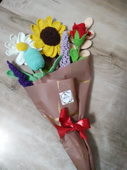 For a gift that truly lasts forever, I craft these handmade crochet flower bouquets. This one, featuring a sunflower, daisy, and rose, was a custom piece for actor Abhishek Nigam from one of his fans.