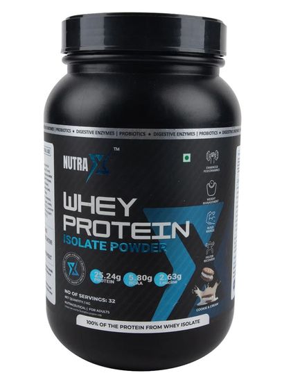 Another angle of the Cookies & Cream whey protein tub.