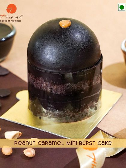 Our Peanut Caramel Mini Burst Cake is a showstopper. A rich chocolate cake with a liquid peanut caramel center, all enclosed in a sleek chocolate shell.