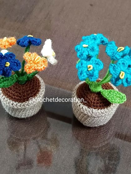 A different view of the complementary flower pots, perfect for adding a splash of color.
