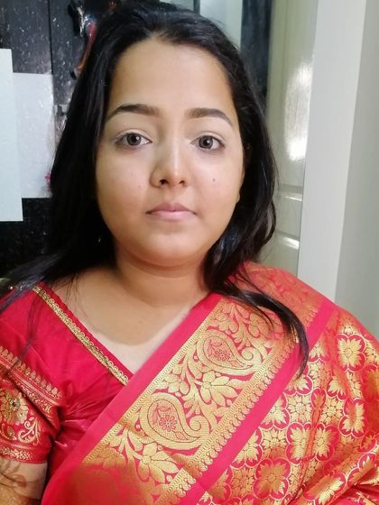 The 'before' for a lovely Marathi bride, ready for her makeover.