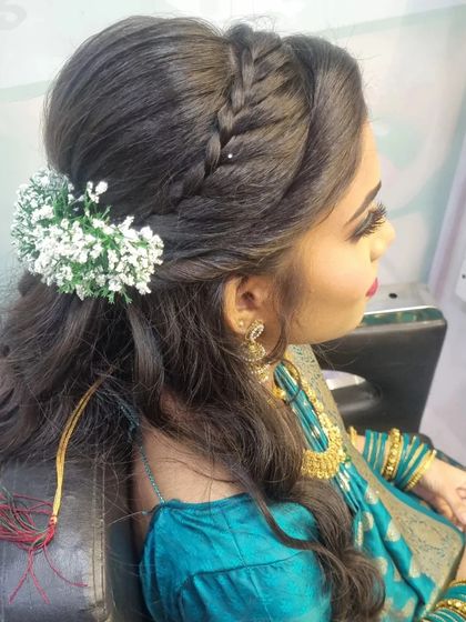 Engagement & Pre-Wedding Glam photo 17