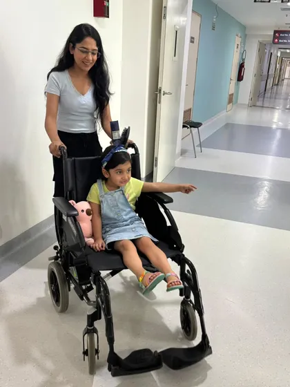 A candid moment from the Medanta hospital shoot. It's not just about makeup; it's about making everyone on set, including the child actors, feel comfortable and ready for their part.