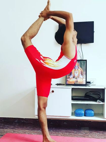 Dada - Yoga Instruction Advanced Asana & Strength Conditioning photo 7