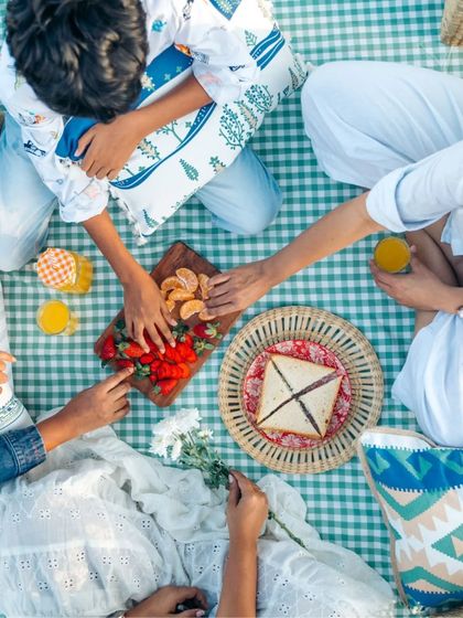 The Yellow Dwelling - Custom Soft Furnishings Finishing Touches: Cushions, Throws & Sofa Covers photo 31