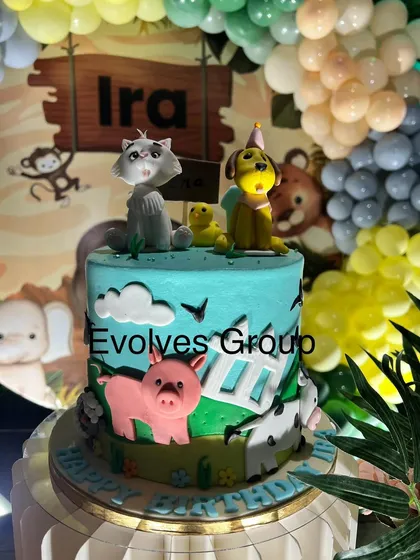 A custom-designed jungle animal cake that perfectly matches the party's theme. We can coordinate with vendors to ensure every detail is cohesive.