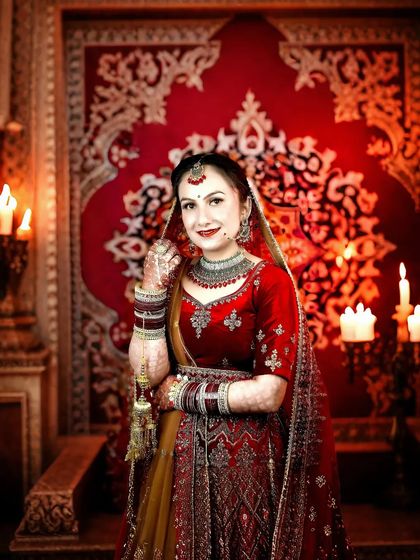 Vibrant Bridal Portraits photo 21