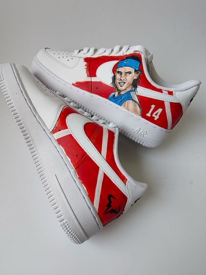 A full view of the custom Rafael Nadal Air Force 1s. Even though I was nervous about the portrait, I'm happy I could create this homage to such an inspiring athlete.