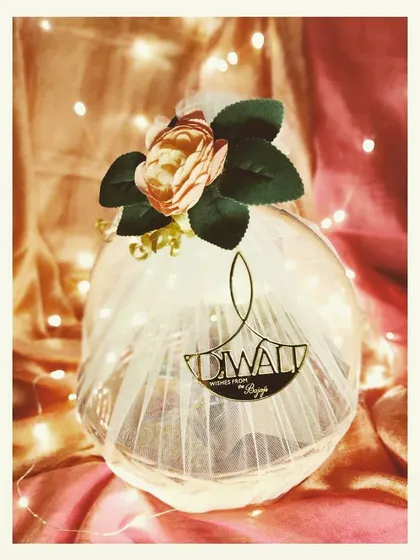 Here’s a look at one of my custom Deepawali hamper baskets, beautifully wrapped and ready to light up someone's celebration. I love working with clients to create something that feels both luxurious and personal for the festive season.