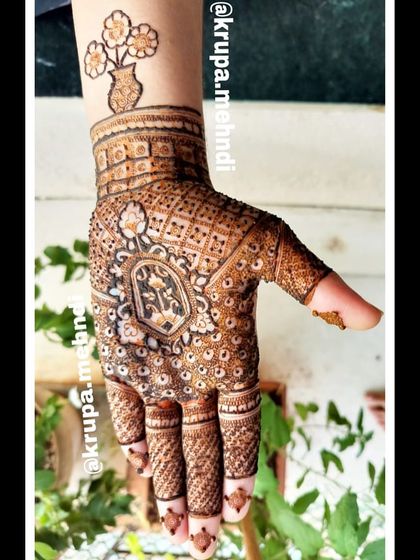 Signature Motifs & Modern Styles photo 23