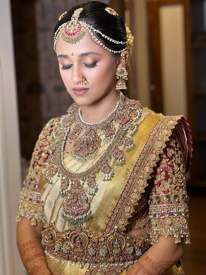 Shwetha Mahadev - Makeup Artistry Training The Art of South Indian Bridal Makeup photo 5