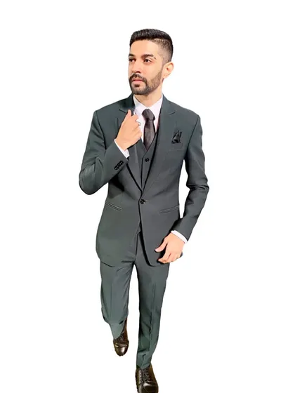 Dressed and ready for a formal corporate event. I always match my attire to the occasion, ensuring a professional and polished look that aligns with the standards of high-end corporate galas and black-tie functions.
