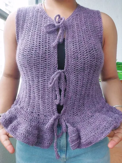 The front ties on the Azula Top can be fastened into bows for a sweet, romantic look.