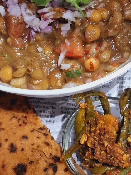 Another look at the delicious pairing of my Matra curry and homemade green chilli pickle. This dish is perfect for a light lunch or as part of a larger catering menu.